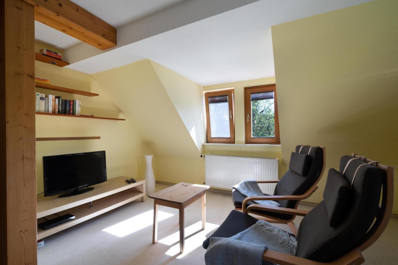 Ferienhaus Burgblick ミュンツェンベルク エクステリア 写真